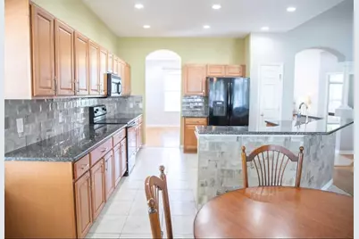 1616 Harvest Grove Court, Valrico, FL 33596 - Photo 7