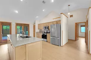 1207 Overlook Rd, Eustis, FL 32726 - Photo 11