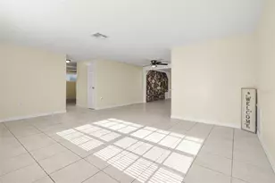 5054 School Rd, New Port Richey, FL 34653 - Photo 17