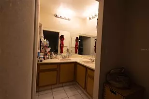 4610 N Country Hills Ct, Plant City, FL 33566 - Photo 11