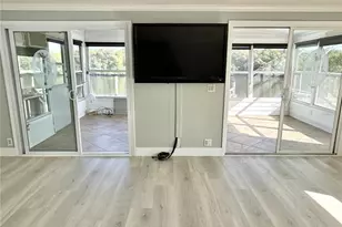 7127 Mt Piney Rd NE, Saint Petersburg, FL 33702 - Photo 9