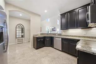 10811 Verawood Dr, Riverview, FL 33579 - Photo 9