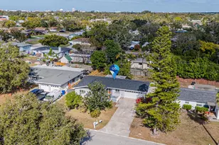 1324 Chesterfield Dr, Clearwater, FL 33756 - Photo 43