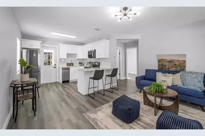 1915 E Powhatan Avenue, Tampa, FL 33610 - Photo 5