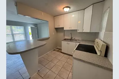 9300 90th Avenue, Seminole, FL 33777 - Photo 9