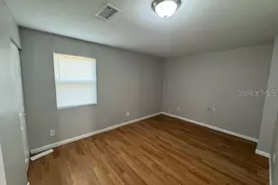 9300 90th Ave, Seminole, FL 33777 - Photo 5