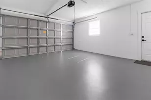 8434 N River Dune St, Tampa, FL 33617 - Photo 27