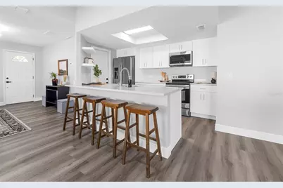 8434 N River Dune Street, Tampa, FL 33617 - Photo 7