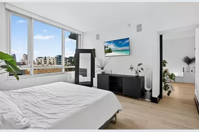 111 N 12th Street #1601, Tampa, FL 33602 - Photo 17