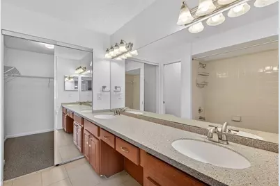 484 Santa Cruz Place NE #G, Saint Petersburg, FL 33703 - Photo 27