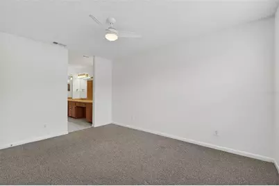 484 Santa Cruz Place NE #G, Saint Petersburg, FL 33703 - Photo 25