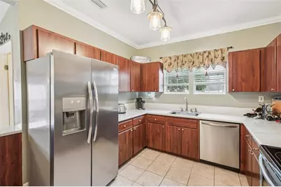 501 32nd Avenue N, Saint Petersburg, FL 33704 - Photo 19