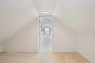 501 32nd Ave N, Saint Petersburg, FL 33704 - Photo 41