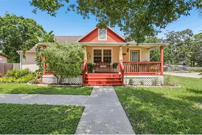501 32nd Avenue N, Saint Petersburg, FL 33704 - Photo 1