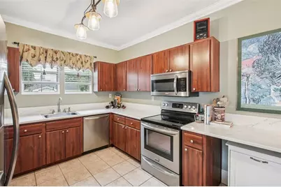 501 32nd Avenue N, Saint Petersburg, FL 33704 - Photo 17