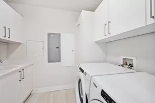 301 1st St S, Saint Petersburg, FL 33701 - Photo 37