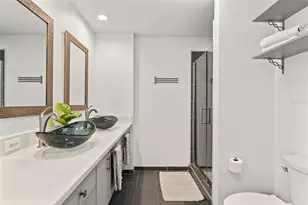 1120 E Kennedy Blvd, Tampa, FL 33602 - Photo 17