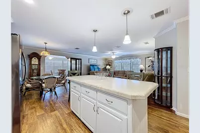 604 49th E Avenue E, Bradenton, FL 34203 - Photo 5