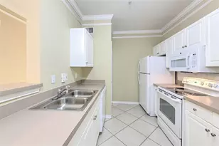 4323 Bayside Village Dr, Tampa, FL 33615 - Photo 15