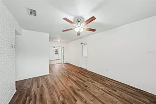 4727 Eldorado Dr, Tampa, FL 33615 - Photo 7