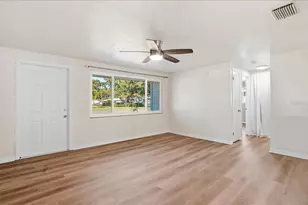 10416 Orange Blossom Ln, Seminole, FL 33772 - Photo 5