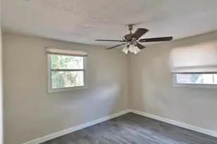 3618 E Shadowlawn Ave, Tampa, FL 33610 - Photo 15