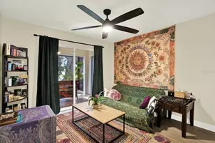 531 Hunter Ln, Bradenton, FL 34212 - Photo 17