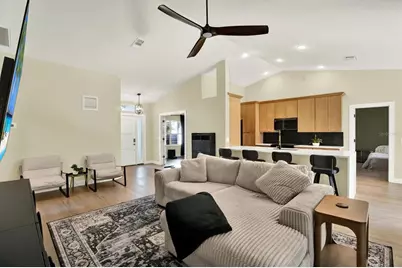 531 Hunter Lane, Bradenton, FL 34212 - Photo 3