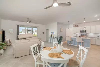 11360 Burgundy Drive, Venice, FL 34293 - Photo 9