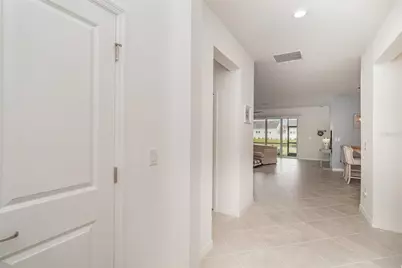 11360 Burgundy Drive, Venice, FL 34293 - Photo 5