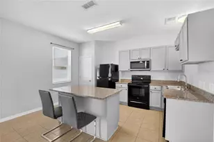 11528 Southern Creek Dr, Gibsonton, FL 33534 - Photo 11