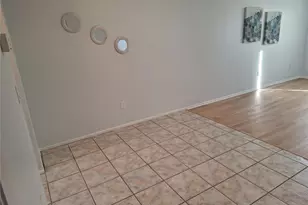 5969 Terrace Park Dr Dr N, Saint Petersburg, FL 33709 - Photo 7