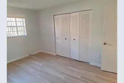 5969 Terrace Park Dr Drive N #203, Saint Petersburg, FL 33709 - Photo 11