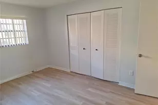 5969 Terrace Park Dr Dr N, Saint Petersburg, FL 33709 - Photo 11