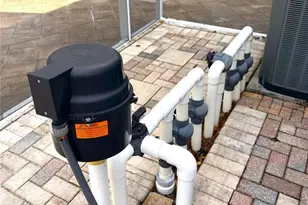 10539 Weybridge Dr, Tampa, FL 33626 - Photo 41