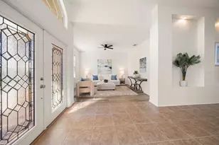 9125 Biscayne Way, Seminole, FL 33776 - Photo 5