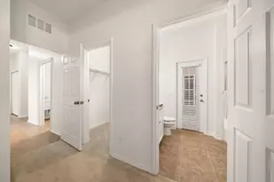 9125 Biscayne Way, Seminole, FL 33776 - Photo 37