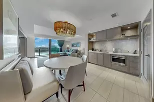 691 S Gulfview Blvd, Clearwater Beach, FL 33767 - Photo 3