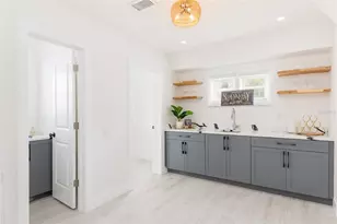 53 Albemarle Ave, Tampa, FL 33606 - Photo 15