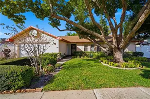 3103 Bentwood Ln, Safety Harbor, FL 34695 - Photo 1