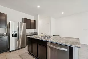34267 Sorrel Mint Dr, Wesley Chapel, FL 33543 - Photo 17