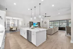 12928 Twin Bridges Dr, Riverview, FL 33579 - Photo 15