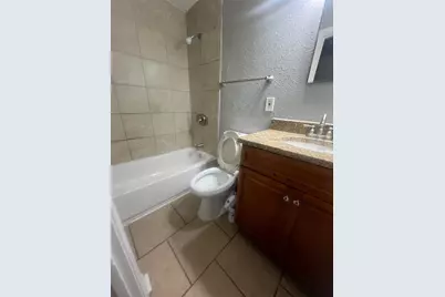 2025 7th Street S #3C, Saint Petersburg, FL 33705 - Photo 5