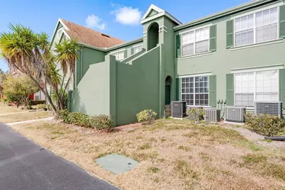 9170 Lake Chase Island Way #9170, Tampa, FL 33626 - Photo 7