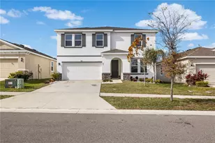 9853 Shoreline Vw Wy, Wesley Chapel, FL 33545 - Photo 1