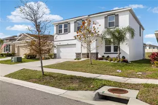 9853 Shoreline Vw Wy, Wesley Chapel, FL 33545 - Photo 73