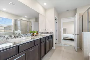 9853 Shoreline Vw Wy, Wesley Chapel, FL 33545 - Photo 39