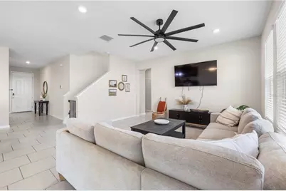 9853 Shoreline View Way, Wesley Chapel, FL 33545 - Photo 23
