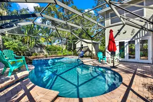 201 Georgia Ave, Crystal Beach, FL 34681 - Photo 17