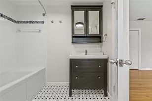 1023 W Ohio Ave, Tampa, FL 33603 - Photo 21